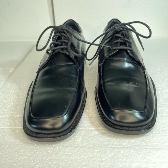 Material London mens shoes black Tie up Leather size 10 pre owned good condition - Picture 8 of 16